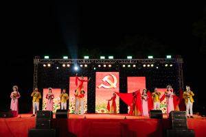 Hình nhỏ