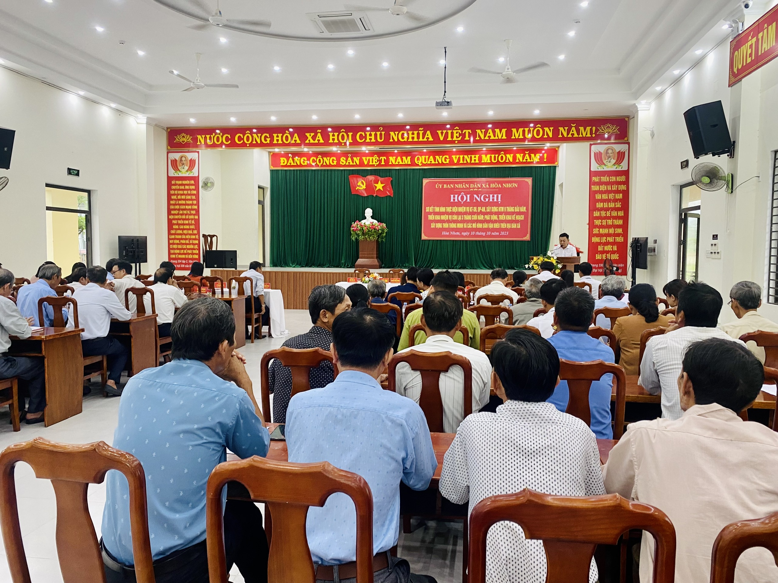 Hình nhỏ