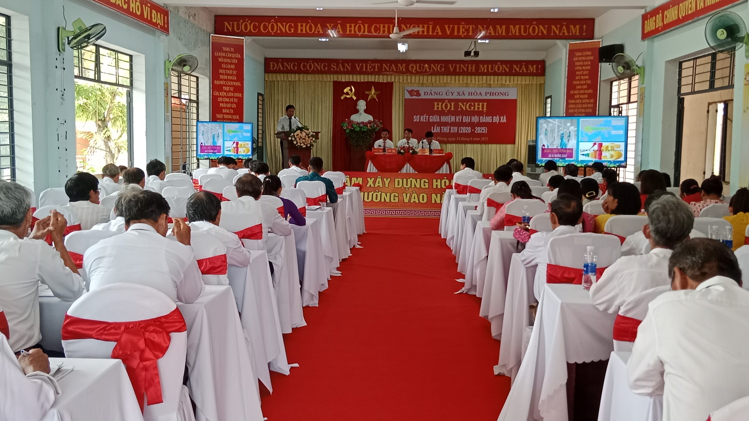 Hình nhỏ