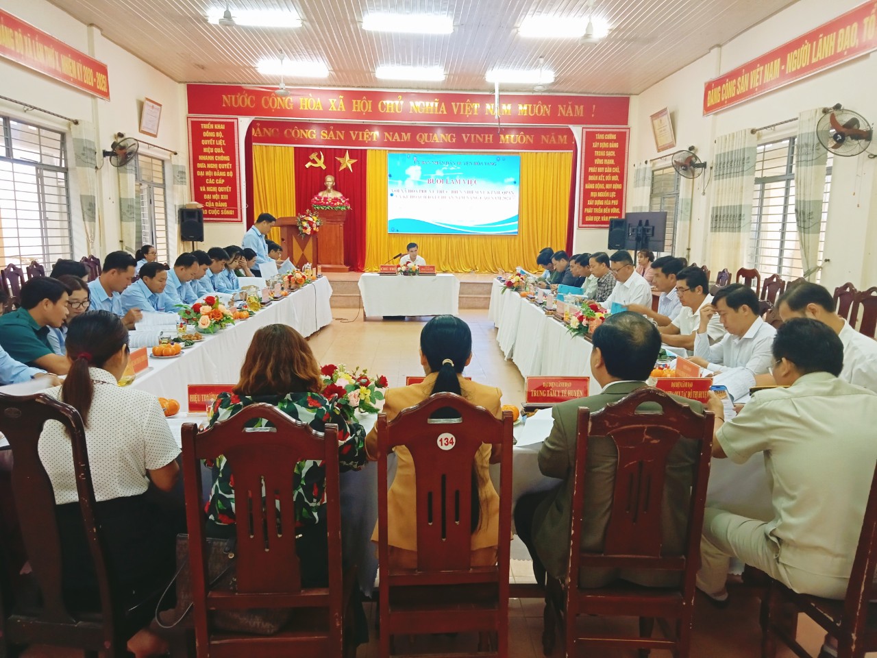 Hình nhỏ