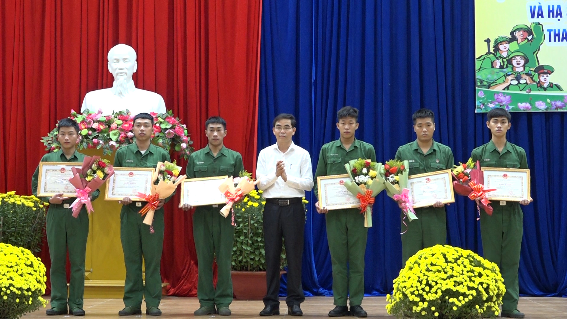 Hình nhỏ