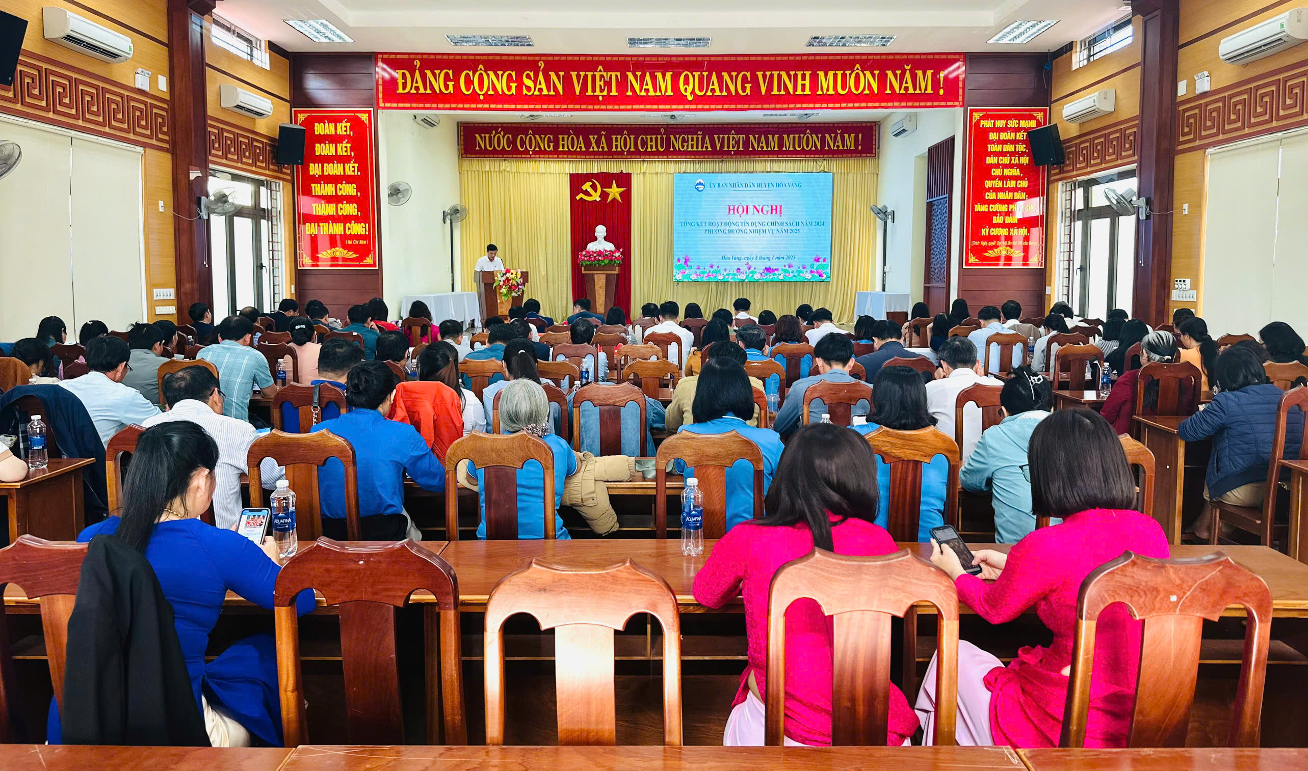 Hình nhỏ
