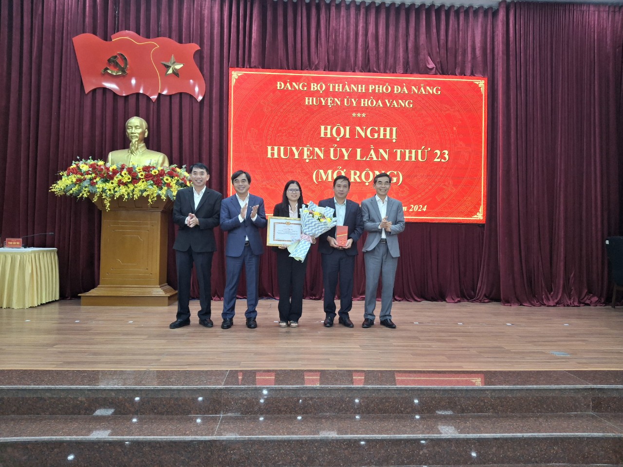 Hình nhỏ