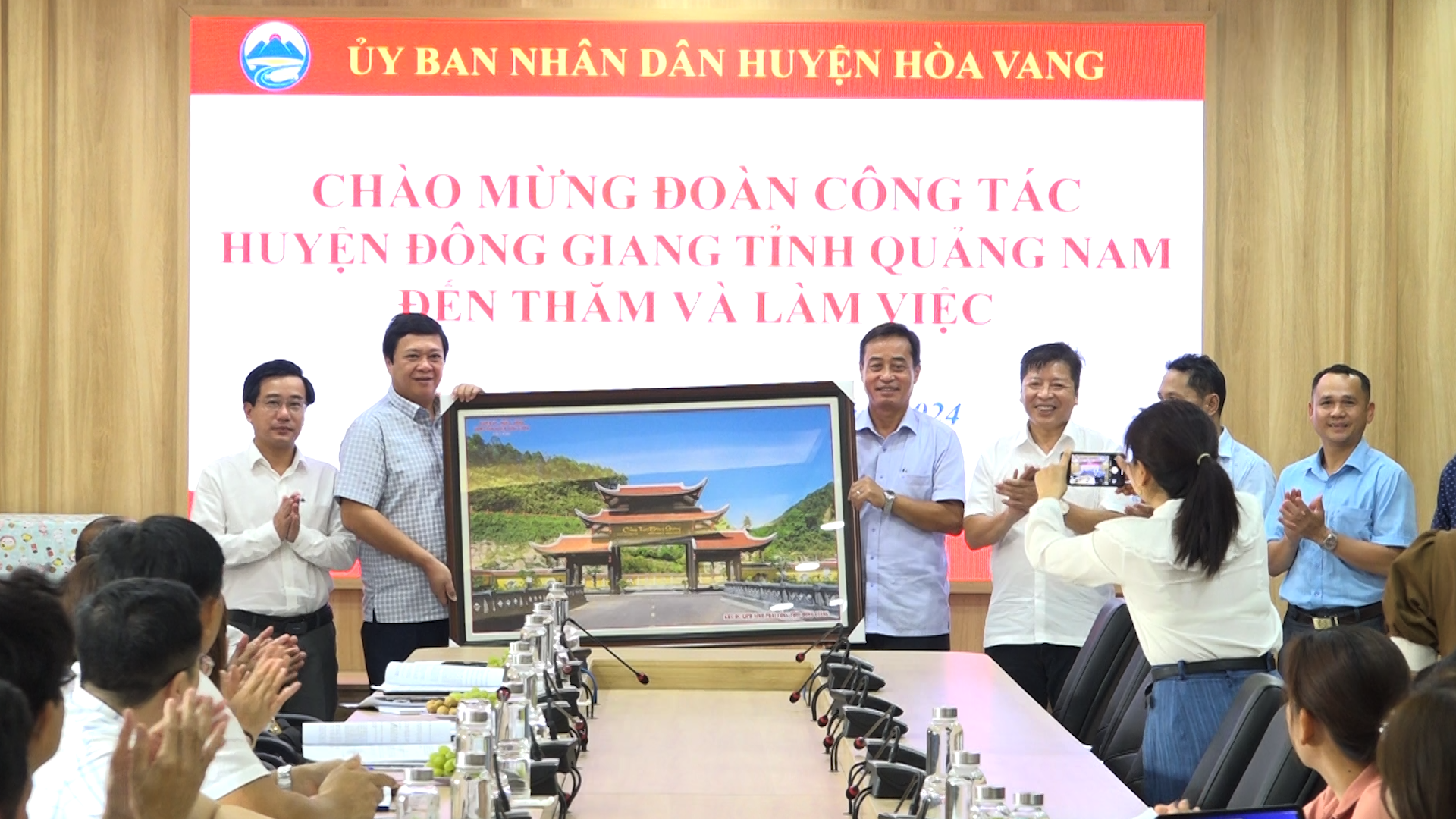 Hình nhỏ