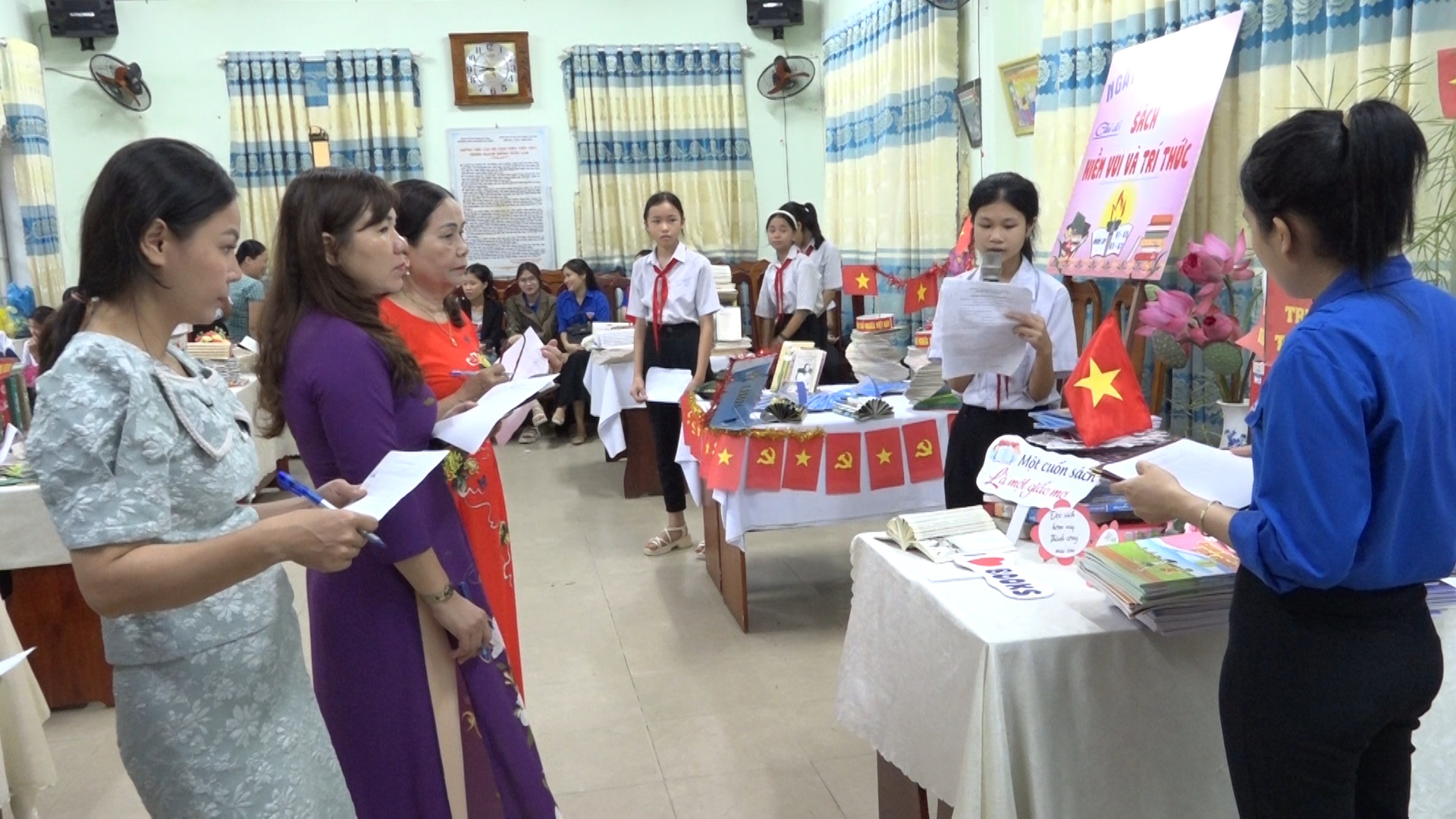 Hình nhỏ