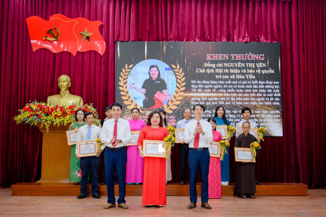 Hình nhỏ