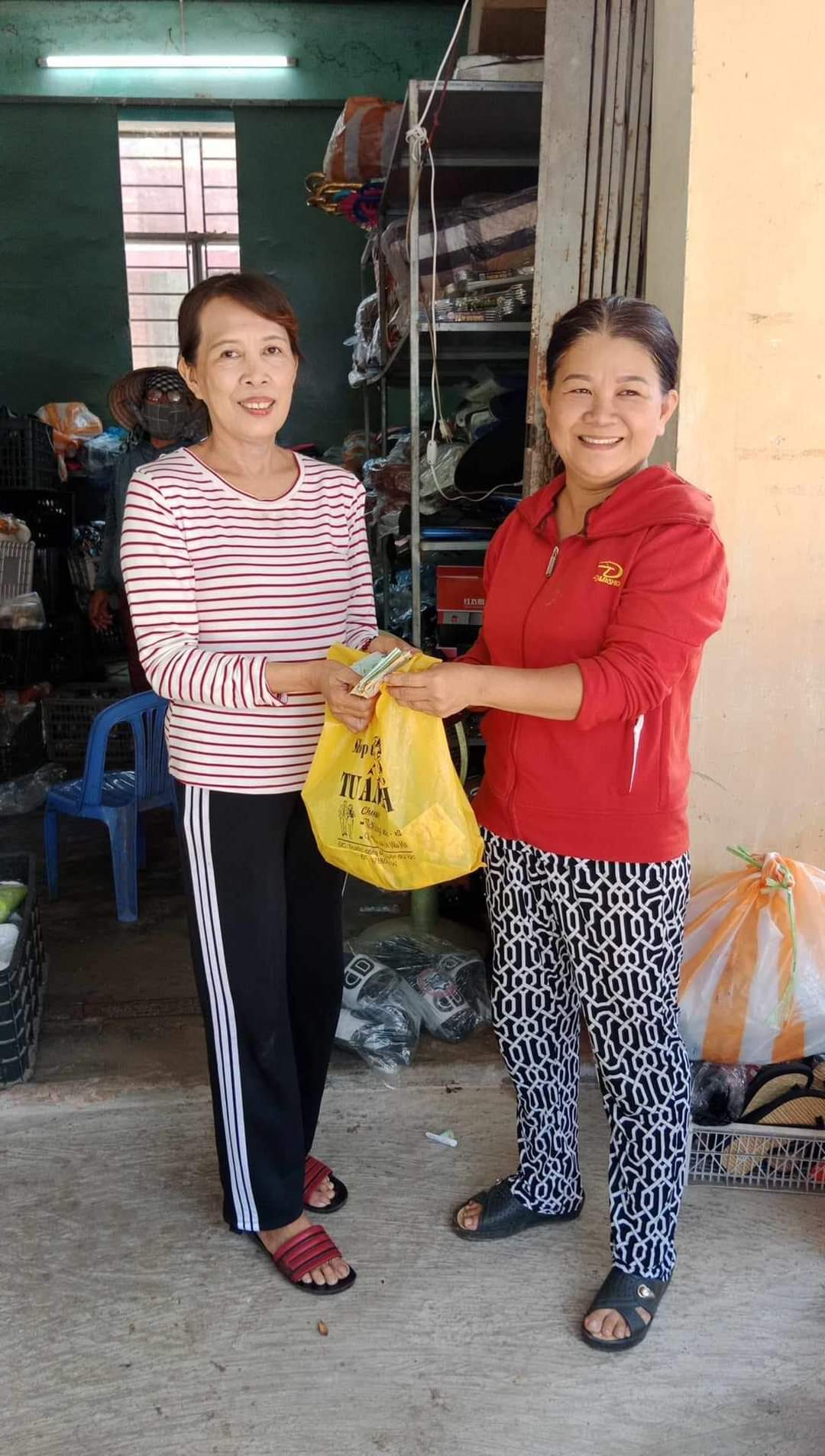 Hình nhỏ