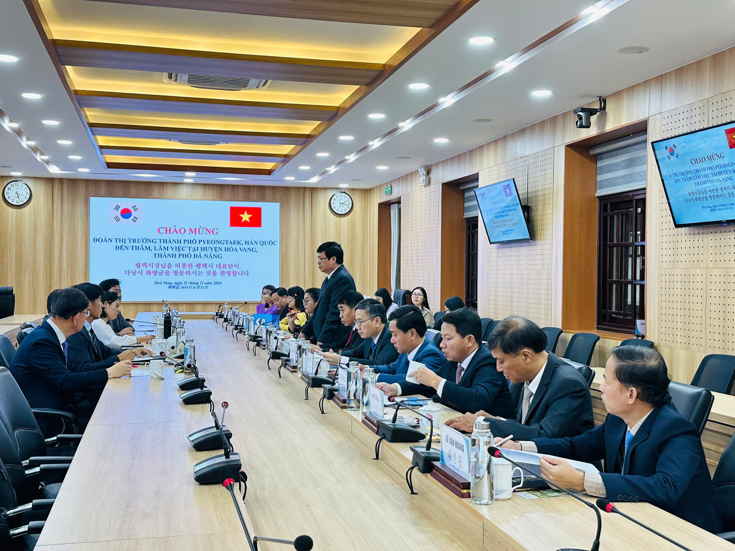 Hình nhỏ