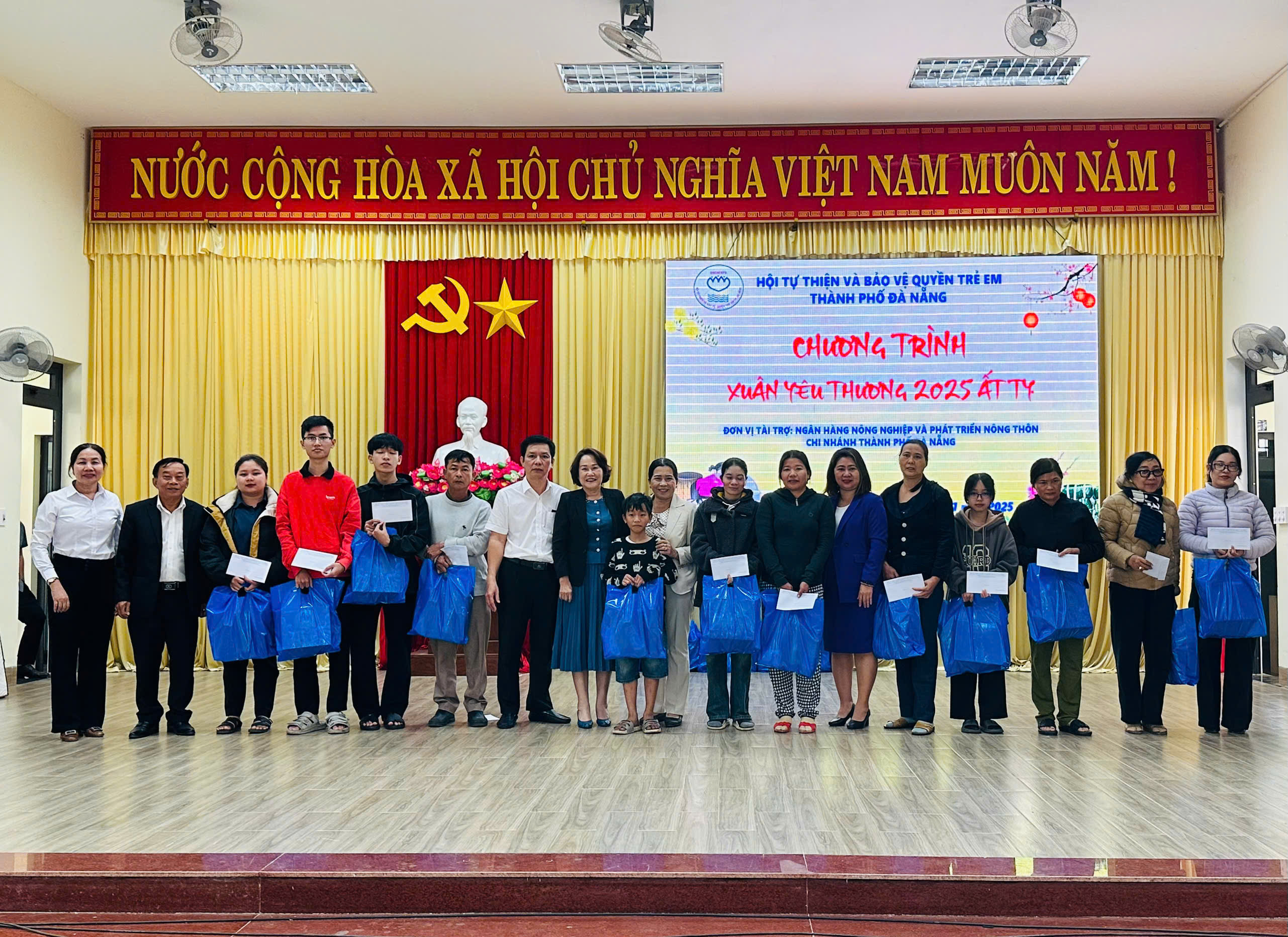 Hình nhỏ