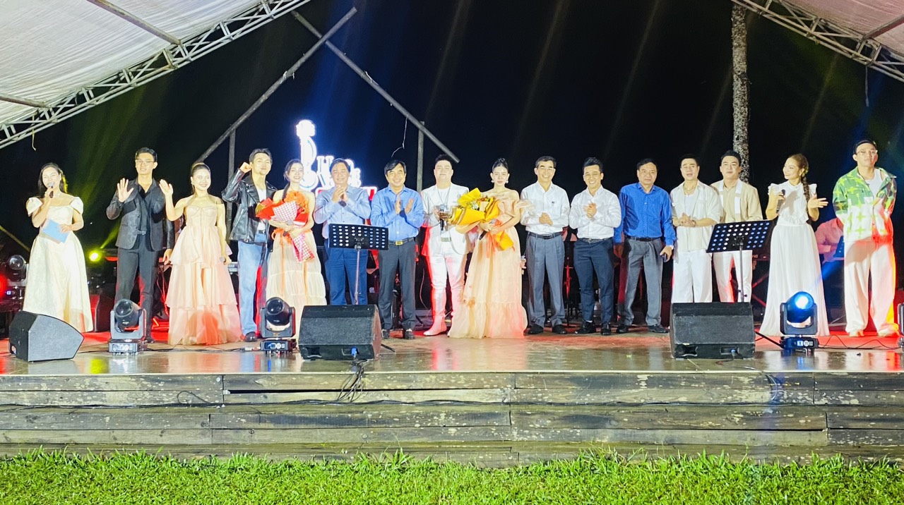 Hình nhỏ