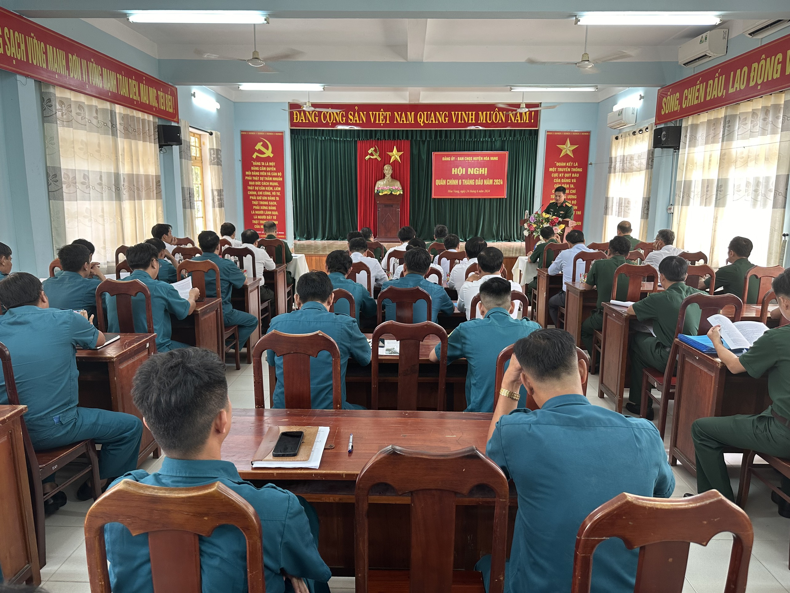 Hình nhỏ