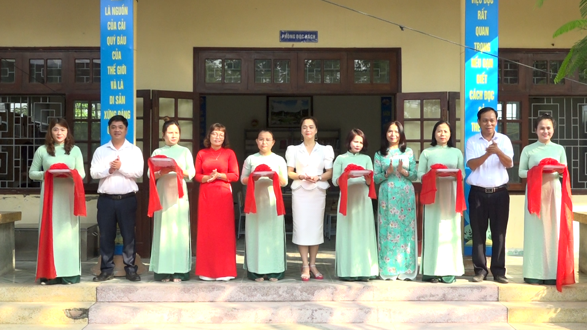 Hình nhỏ