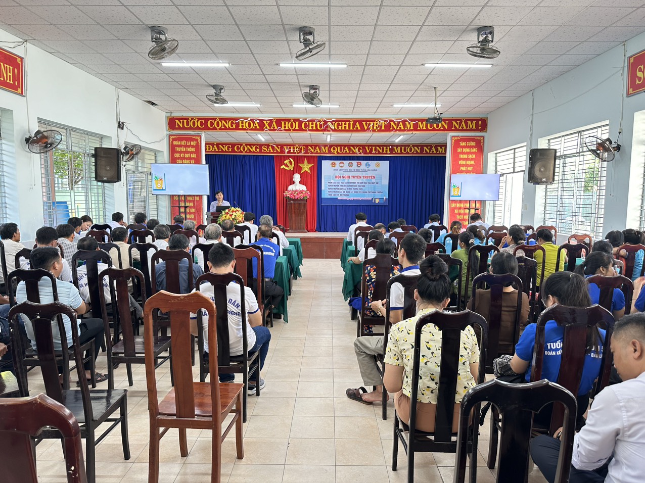 Hình nhỏ