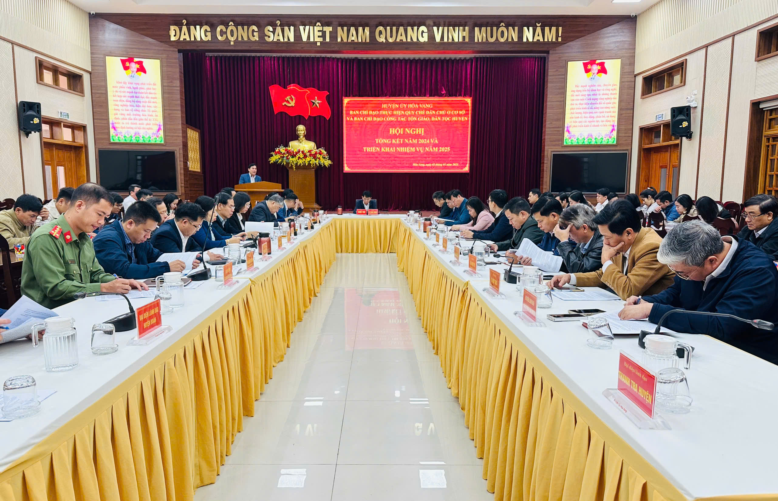 Hình nhỏ