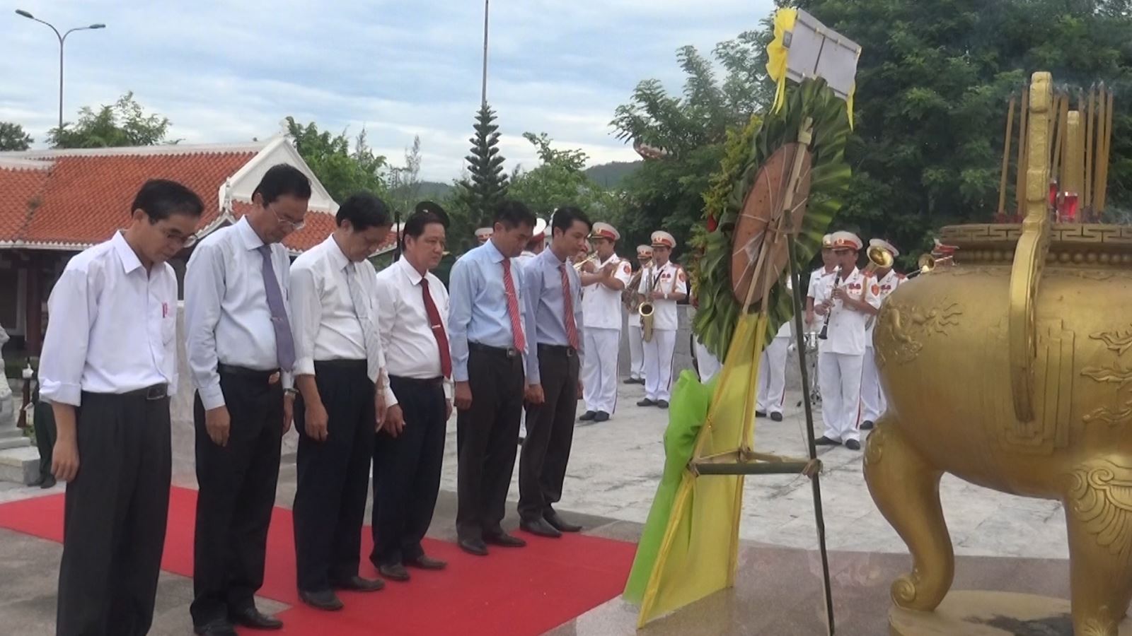 Hình nhỏ