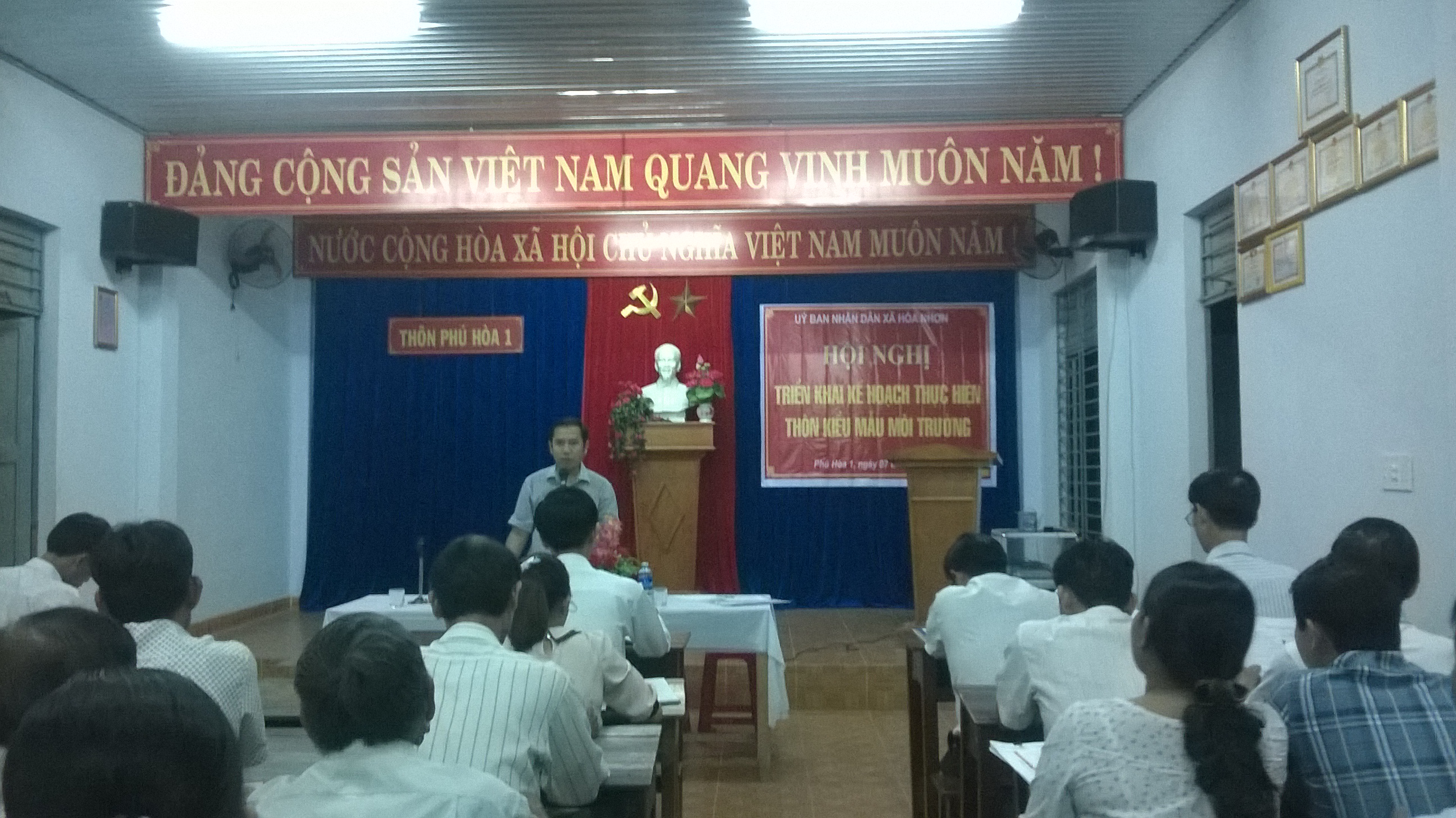 Hình nhỏ