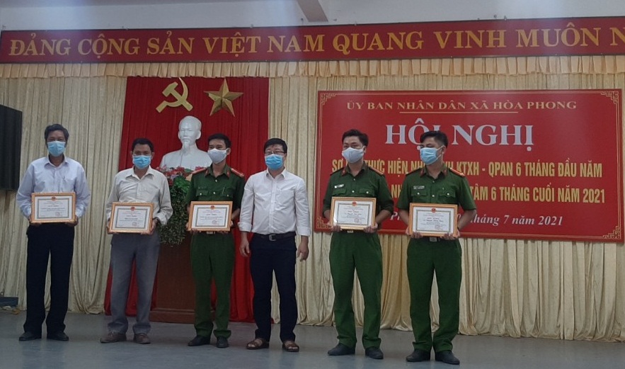 Hình nhỏ