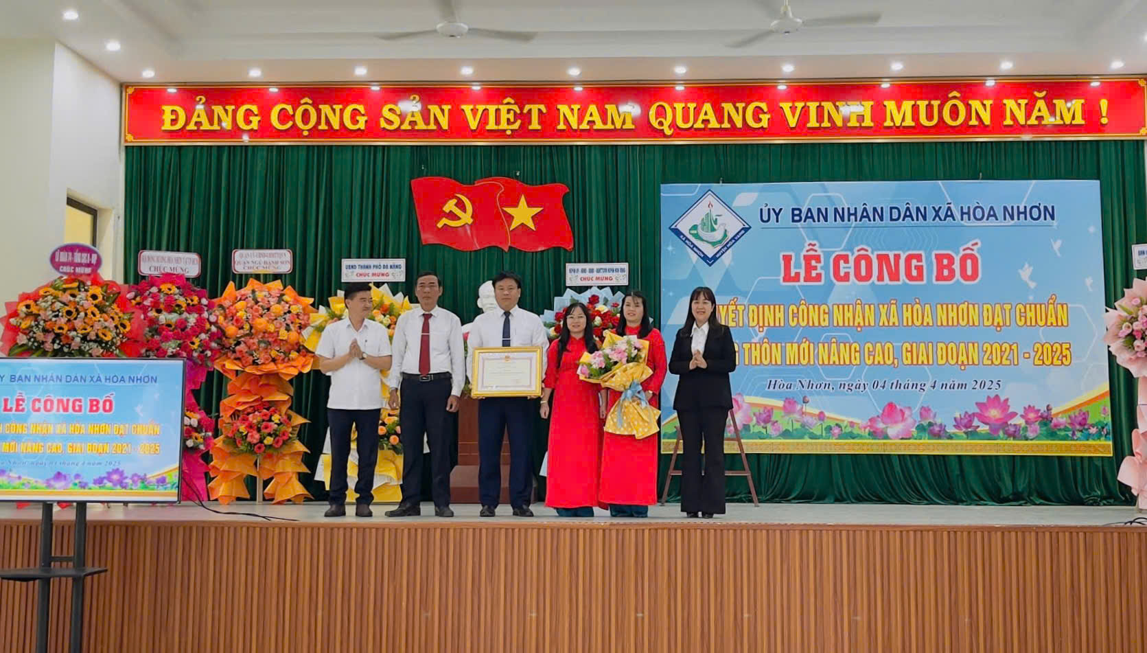 Hòa Nhơn công bố quyết định xã Nông thôn mới nâng cao