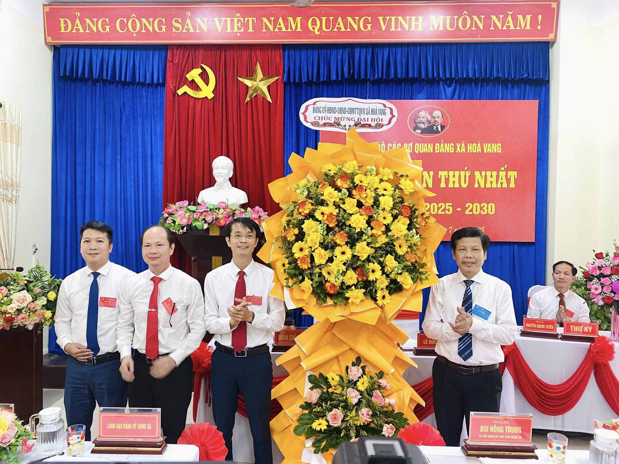 Xã Hòa Vang: Tổ chức thành công Đại hội Đảng bộ các cơ quan Đảng xã Hòa Vang lần thứ I, nhiệm kỳ 2025–2030