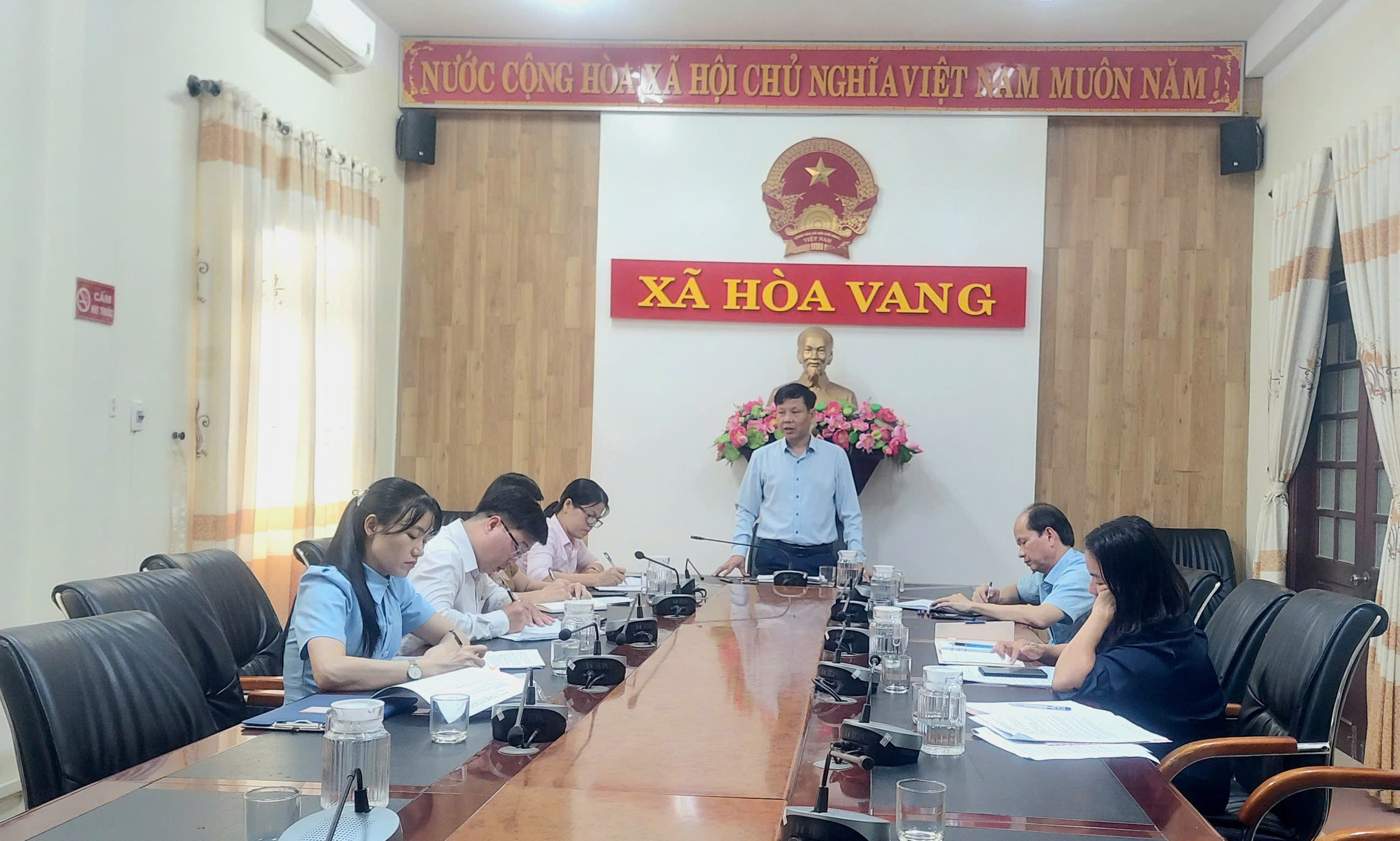 HỘI ĐỒNG NHÂN DÂN XÃ HOÀ VANG TỔ CHỨC HỌP GIAO BAN THƯỜNG KỲ THÁNG 9/2025