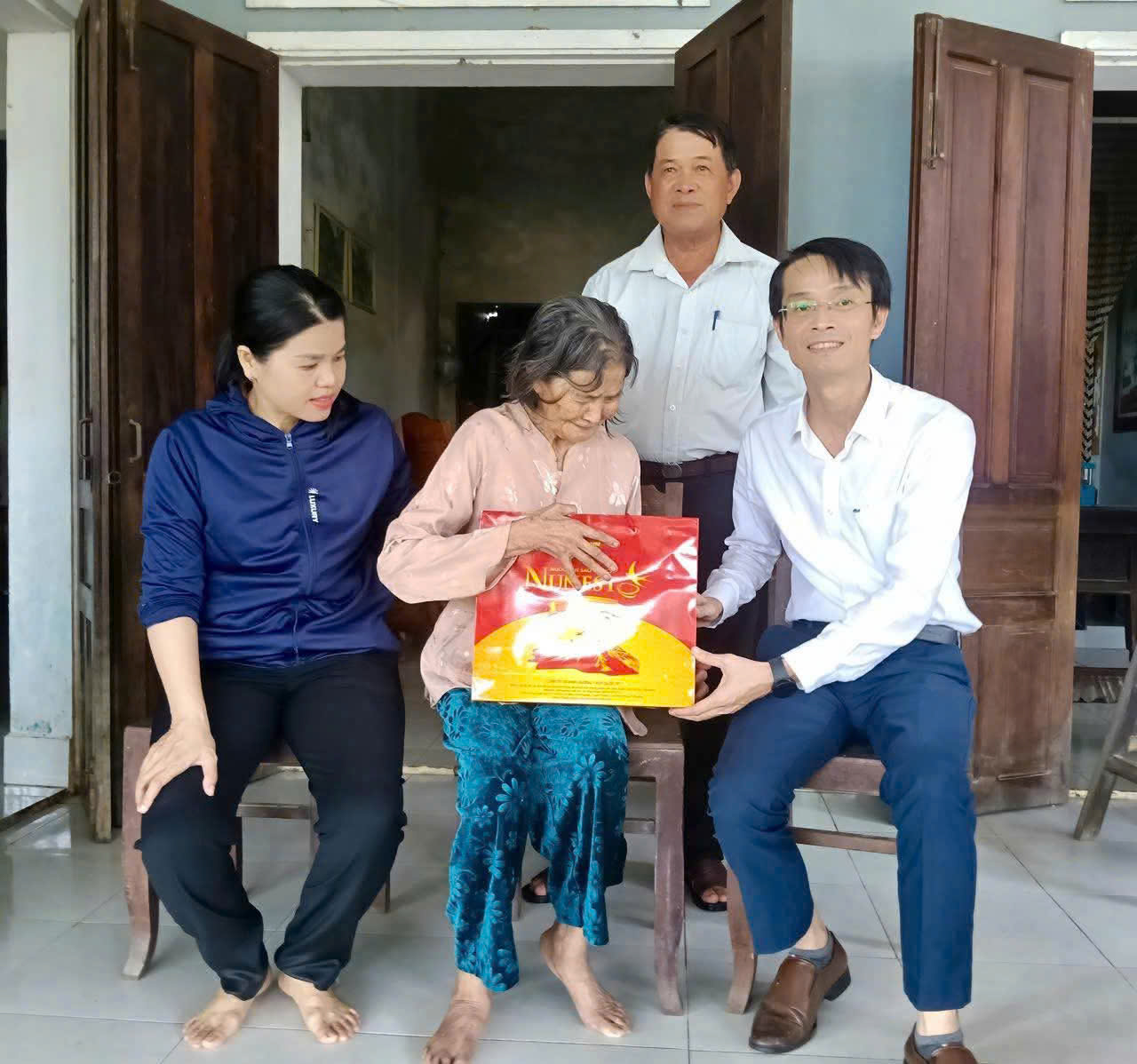 Hình nhỏ