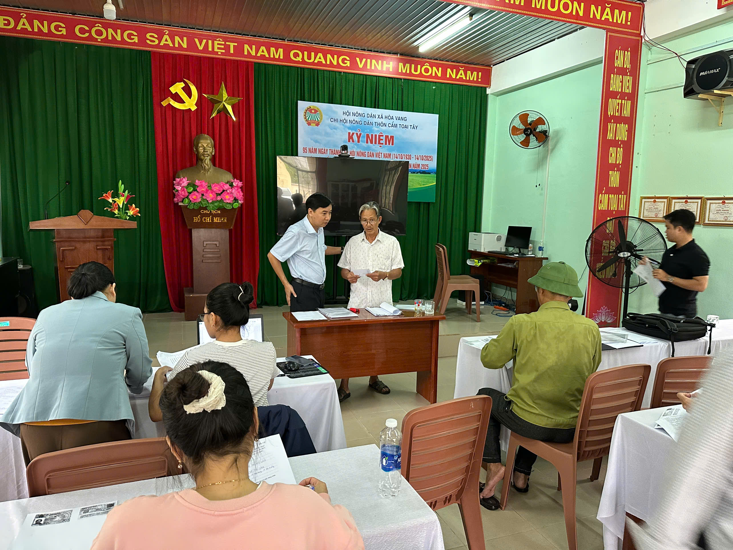 Hình nhỏ