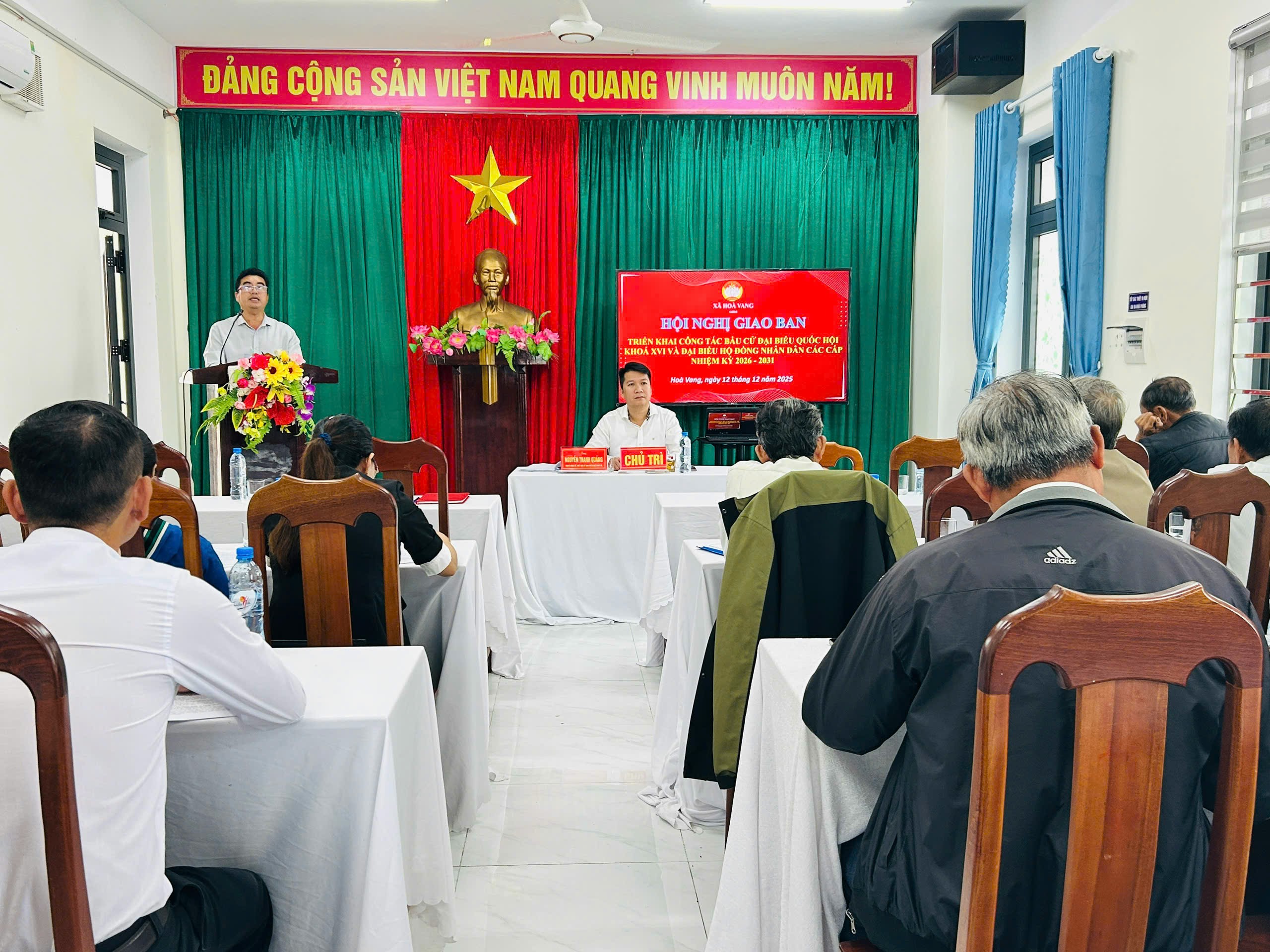 Hình nhỏ