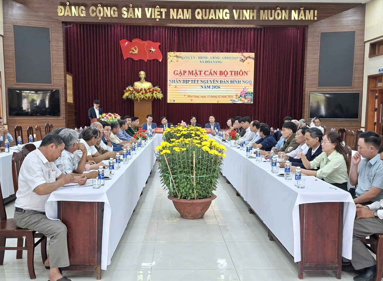 Hòa Vang: Gặp mặt cán bộ thôn trên địa bàn nhân dịp Tết Nguyên đán Bính Ngọ 2026.