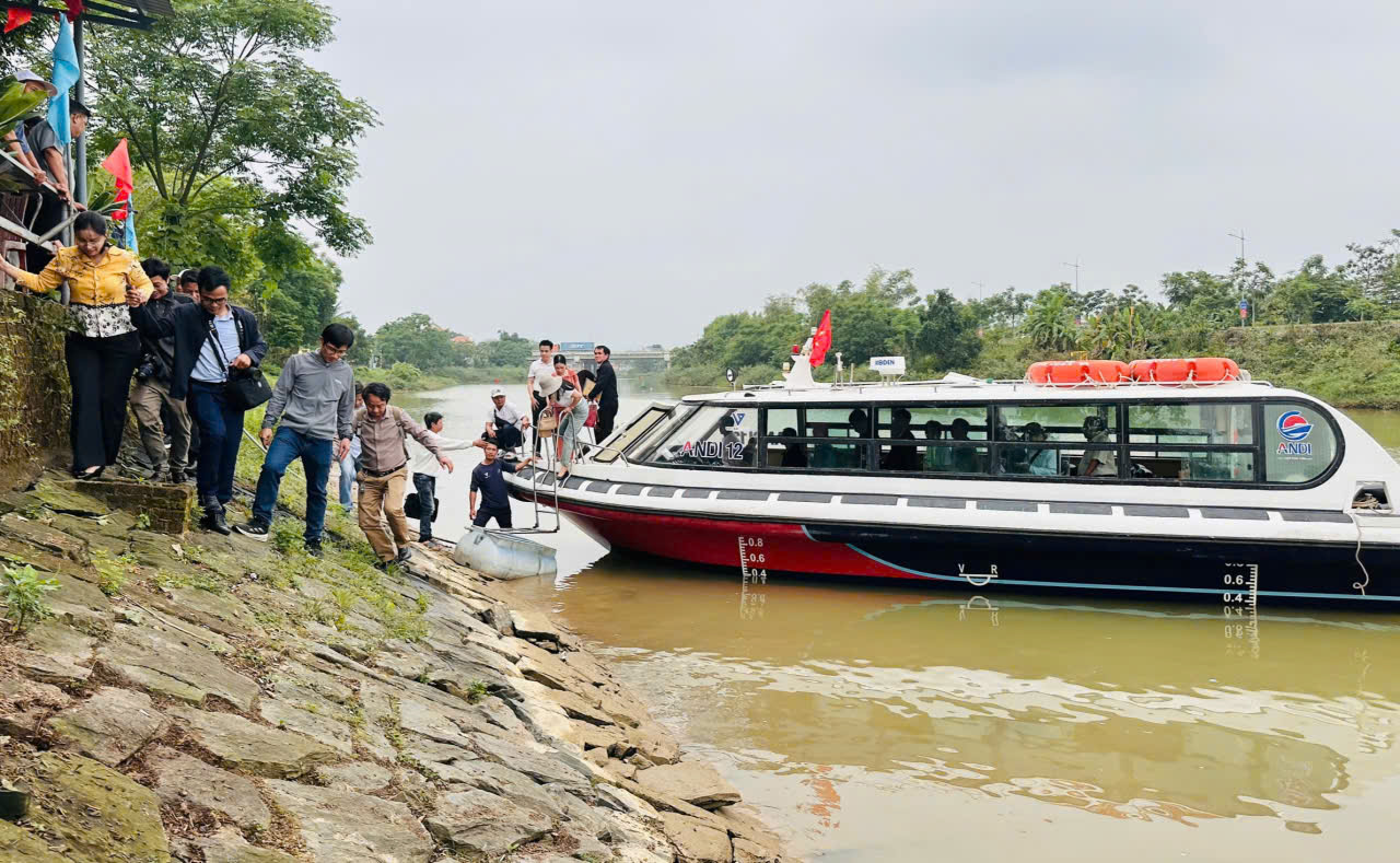 Định hướng khai thác kết nối các điểm du lịch tại Hòa Vang