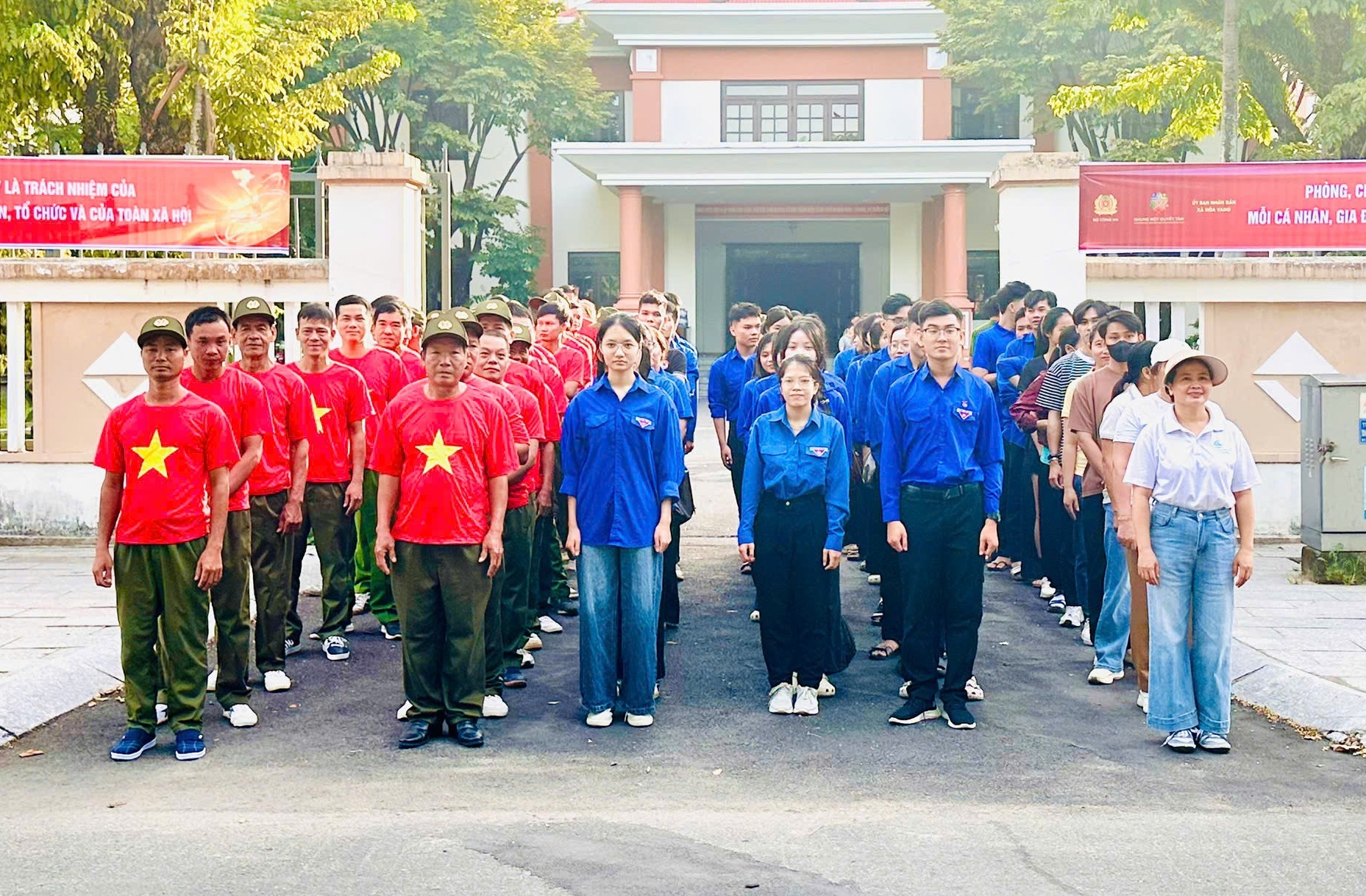 Hình nhỏ