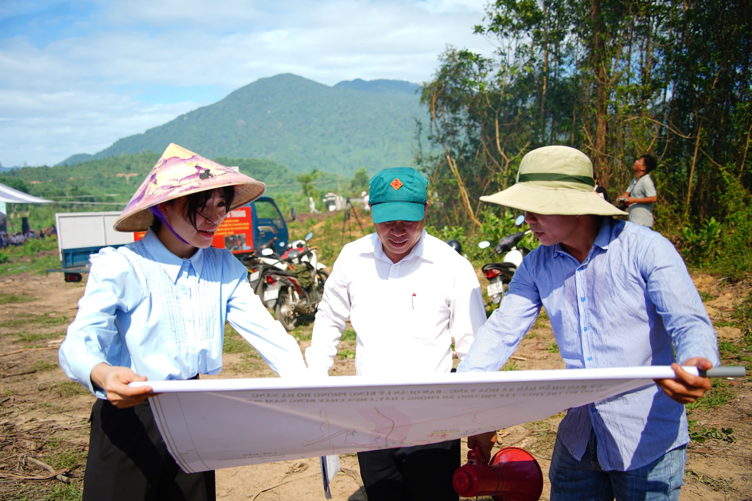 Hình nhỏ