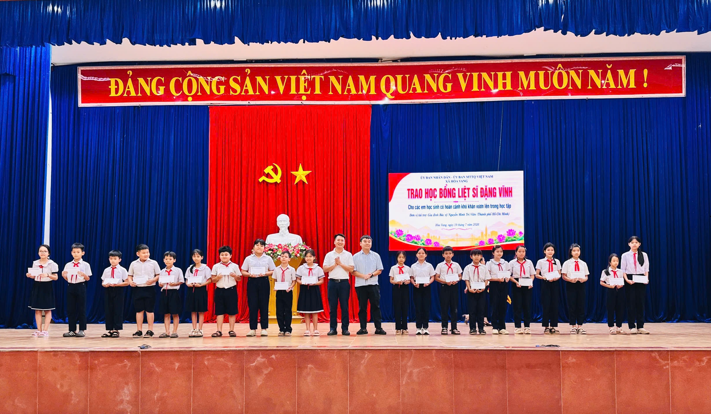 Hình nhỏ