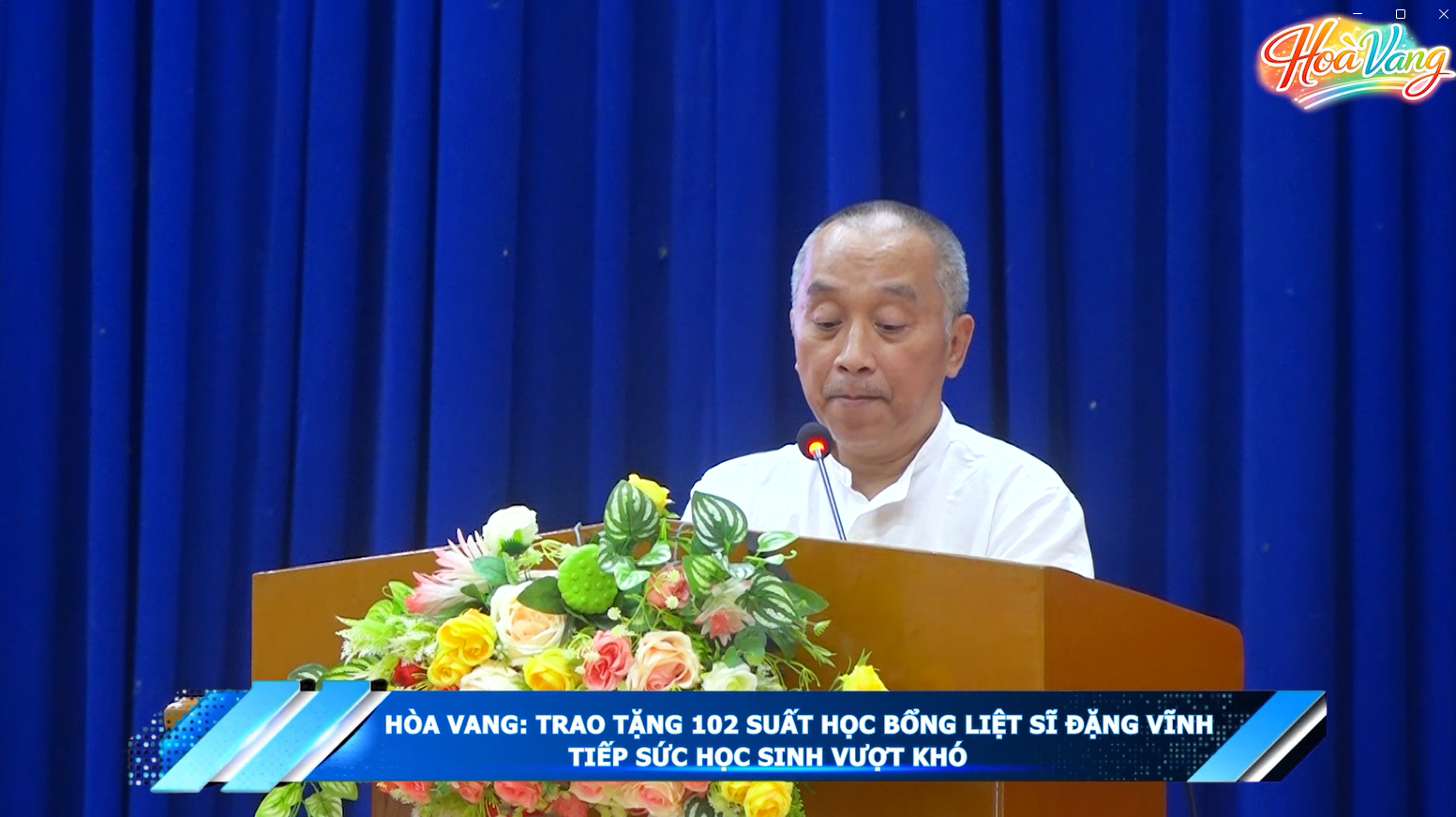 Trao tặng 102 suất học bổng liệt sĩ Đặng Vĩnh tiếp sức học sinh vượt khó